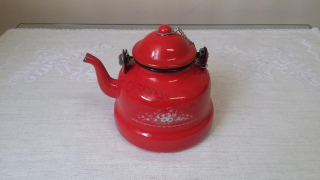 Smaltovaný čajník červený 3 lit